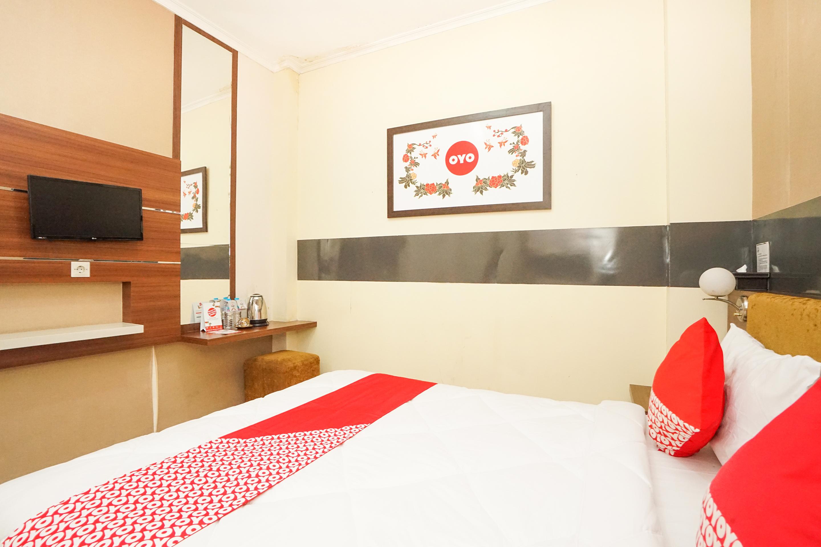 Oyo 450 Semampir Residence Surabaya Esterno foto