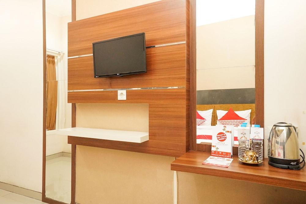 Oyo 450 Semampir Residence Surabaya Esterno foto